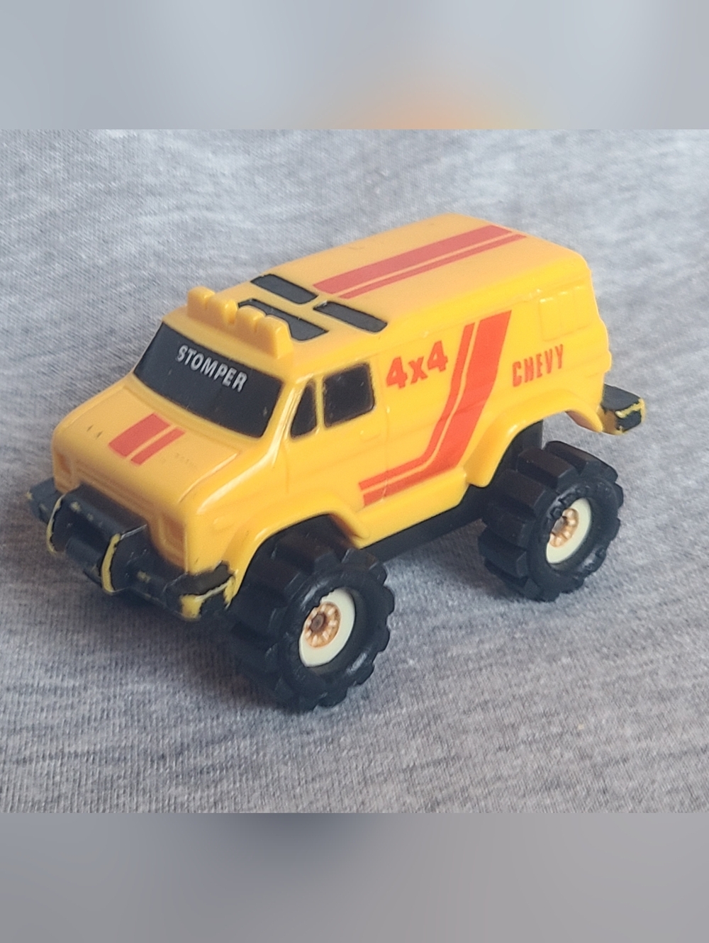 Vintage Original 1980's Schaper Stomper 4x4 Chevy Van Yellow wRed Stripes Macau